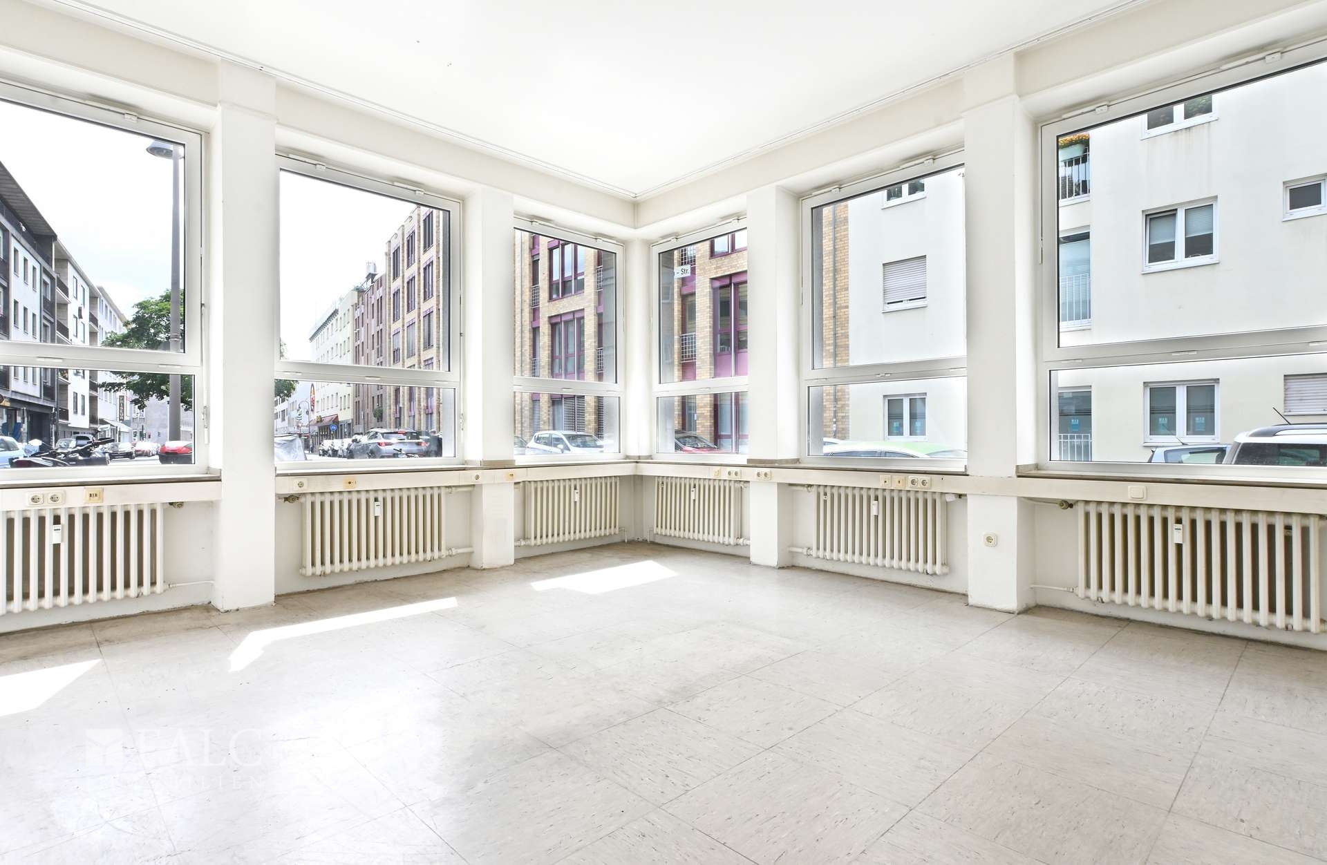 Büro 2